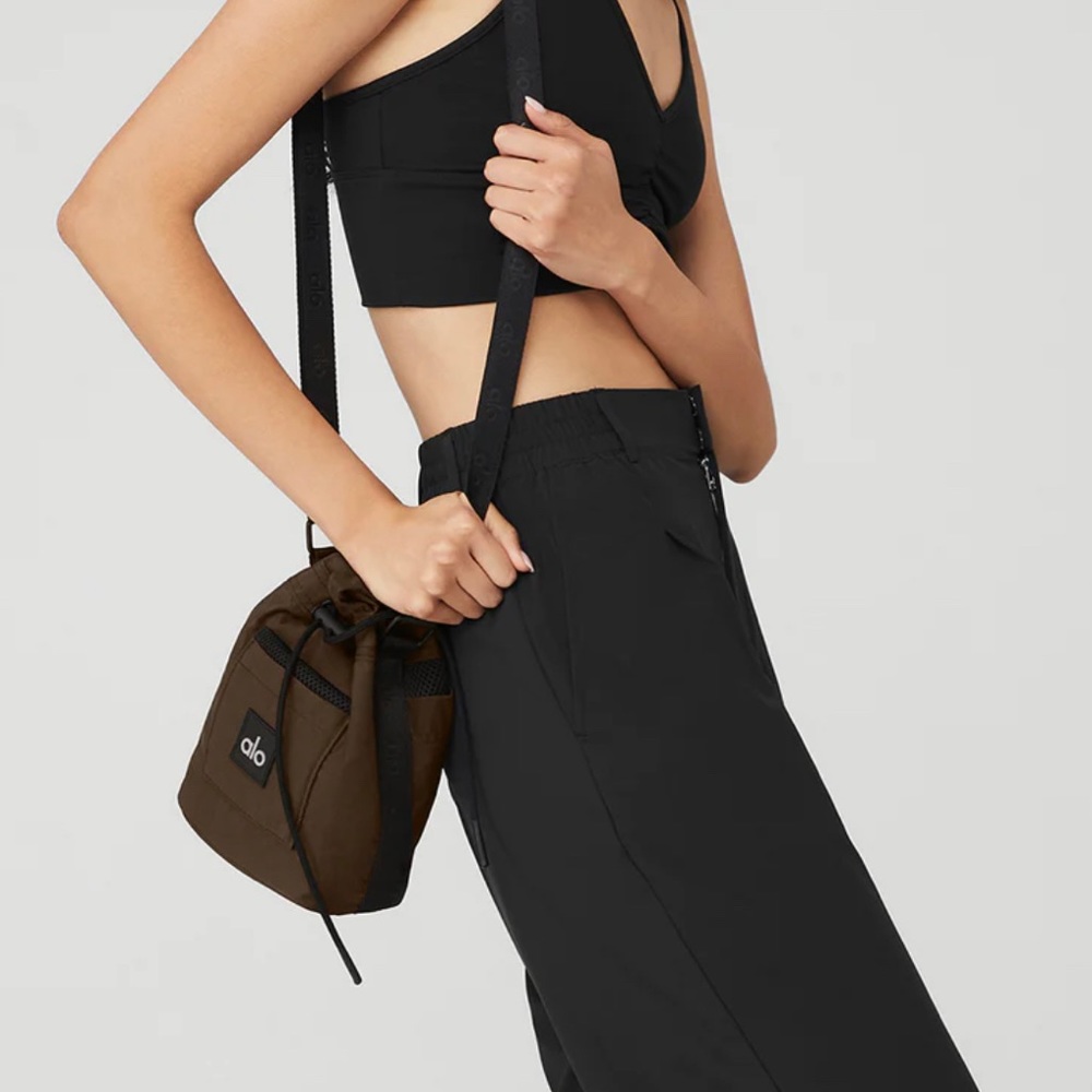 Alo Utility Cross Body Bucket Bag in Espresso + Black - Picture 3 of 13